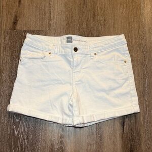 Massimo Women’s White Mid Rise Denim Jean Shorts Size‎ 6